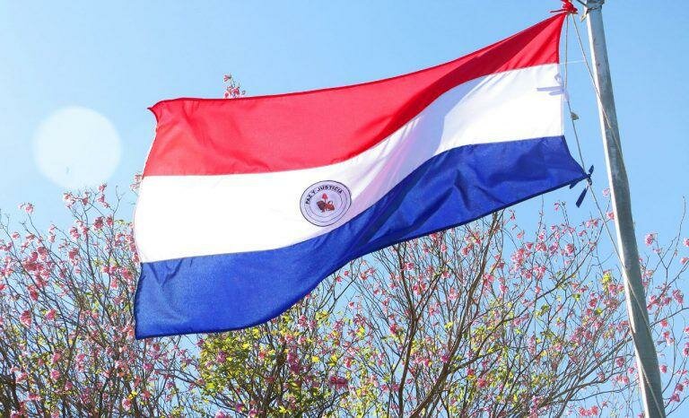 Hoy se celebra el Dí­a de la Bandera paraguaya