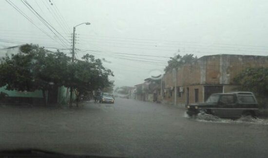 Alerta, Tormentas moderadas a fuertes para 10 departamentos